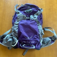 リックサック　新品未使用　女性に最適 OSPREY オスプレー　ストラトス24の画像