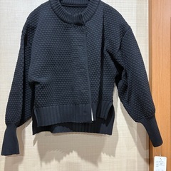＜美品＞新品・未着用　Piacere アウターの画像