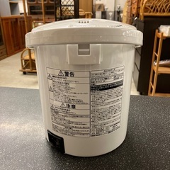 A2510-227 TIGER 魔法瓶 マイコン電動ポット PDR-G221 ホワイト 2.2L 2024年製 通電確認済み
 キズ汚れ有り の画像