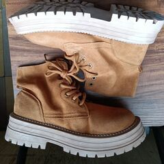 新品 23.5cm レディース ブーツ ブラウン 厚底 シューズ 普段着 識別番号:【B029-S】の画像