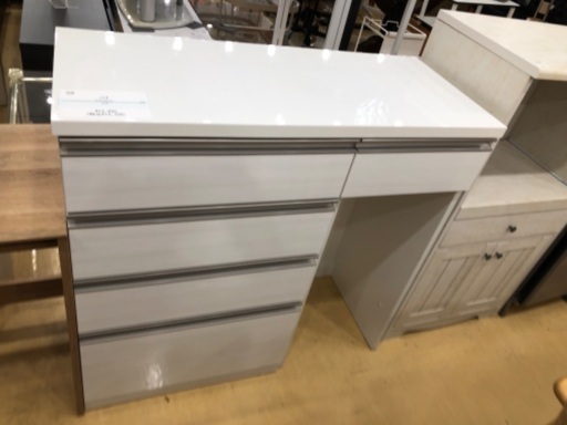 【軽トラック貸出サービス有】ニトリ　キッチンカウンター　ホワイト