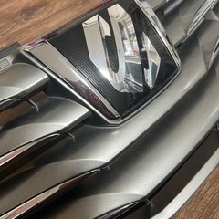 20前期　アルファード　グリル
の画像