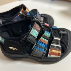 【同時購入で割引】キッズサンダル13.5cm　KEEN 水陸両用の画像