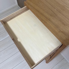 木製棚の画像