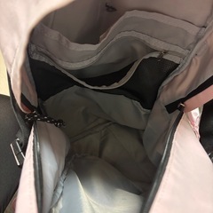 地雷系通学リュックの画像