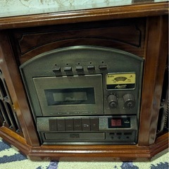 アンティーク調　マルチプレイヤー（レコード・ＣＤ・テープ・FM/AMラジオ） の画像