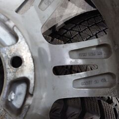 ハイラックス、プラド等　スタッドレス＆AWセットの画像