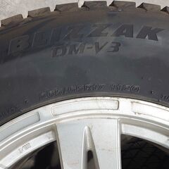 ハイラックス、プラド等　スタッドレス＆AWセットの画像