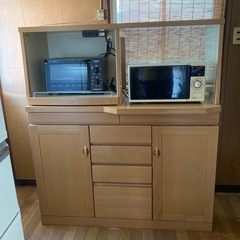 キッチン収納＊電子レンジや炊飯器がキレイに収まります◆大分市岩田町お取引の画像