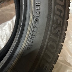 215/60R16ブリヂストン の画像