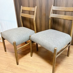 ダイニングテーブル+椅子の画像