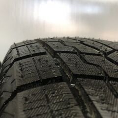【新品】YOKOHAMA ice GUARD iG70 195/65R16 92Q 16インチ スタッドレス 4本 21年製 ライズ レックス アテンザセダン等　(STX011)の画像