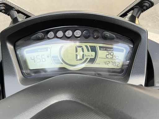 トリシティ１２５　ヤマハ 普通免許で乗れます　