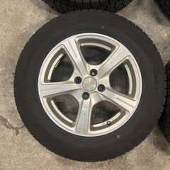 バリ山■24年製 GOOD YEAR ICENAVI 7 195/65R15 15インチ 6J +43 カローラフィールダー等に アイスナビ７ グッドイヤー スタッドレスタイヤ　ヴィッツ　アクア　ヤリス フィット パッソ マーチ デミオの画像