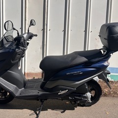 【動画あり】バーグマンストリートEX125 低走行車　リアボックス付き　インジェクションスクーターの画像