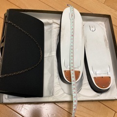 御喪 用　お葬式用  ハンドバッグ草履セットの画像