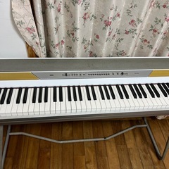 【ジャンク品】ピアノ
の画像