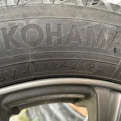 ホイール付きスタッドレスタイヤ★14インチ★YOKOHAMAタイヤの画像