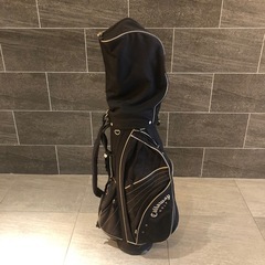 ゴルフバッグCallaway 黒 キャディバッグ フード付き　ブラック　の画像