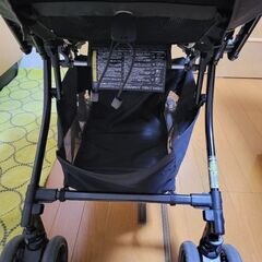 Combi コンビ メチャカル オート4キャス エッグショックの画像
