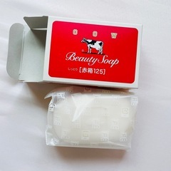 カウブランド赤箱　牛乳石鹸の画像