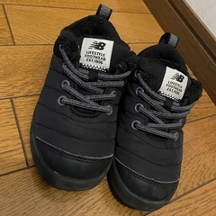 New Balanceブラック ボアスニーカー　17cmの画像