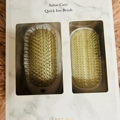 【新品】FESTINO サロンケア　クイックイオンブラシ　WHITE