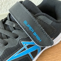 ☆美品☆スニーカー ブラック 22.5cmの画像