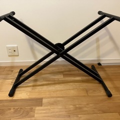 ブラック キーボードスタンド
