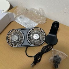 USB車載エアコン送風口用ダブルヘッドファンの画像