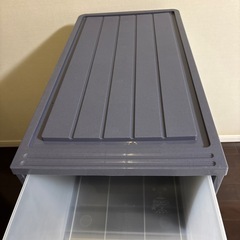 衣装ケース3ケの画像