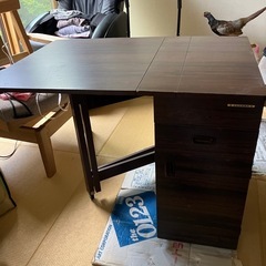 ミシンと机？メモリークラフト6500の画像