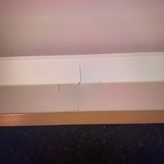 プロジェクター用ロールスクリーンの画像