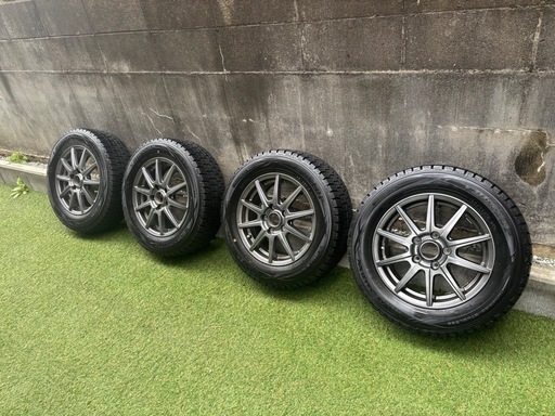 195/65R15　スタッドレスタイヤ