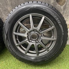 195/65R15　スタッドレスタイヤの画像