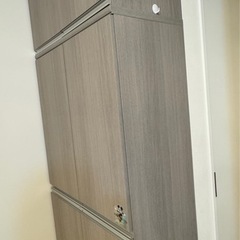 収納棚(グレー木目調)2連結 ノーブランドの画像