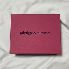pinkyWolman 財布の画像