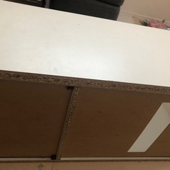 テレビボードの画像