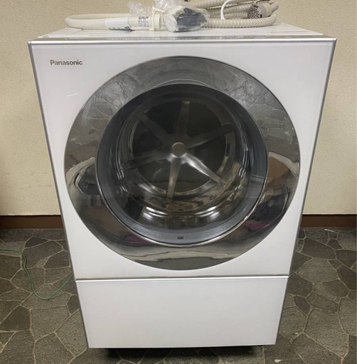 【超破格】2018年購入Panasonicドラム式洗濯乾燥機　CUBLE NA-VG1100 配達無料！
