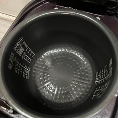 HITACHI製圧力IHすいはんき炊飯器の画像