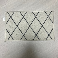 10/31まで！カーペットの画像