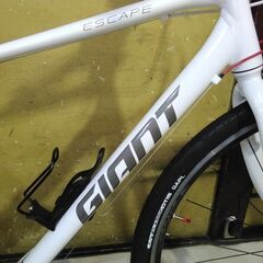 ★商談中★GIANT🇹🇼escape R3 カスタム 24段変速 160cm～ 前後タイヤ🆕 極上車 配達可の画像