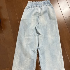 女の子150サイズ　デニムパンツの画像
