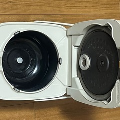 三菱電機NJ-SW069-W 白和三盆 本炭釜の画像