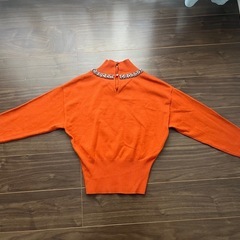GU ニット セーター ビジュー付 オレンジ Sサイズの画像