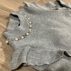 【INGNI】ライトグレーのセーター【中古】の画像