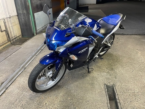 ホンダ　CBR250R MC41 グロムと交換可