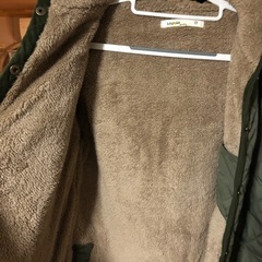キルティングジャケットパーカー付きの画像