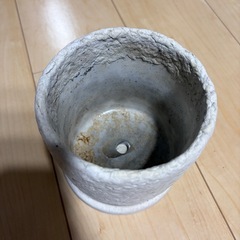 観葉植物用　植木鉢　白色の画像
