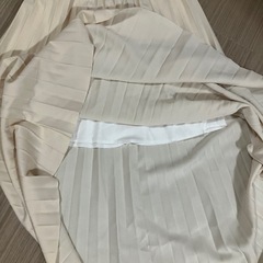 【中古】アイボリーのスカートの画像